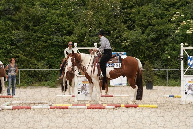 sA9K08347.JPG